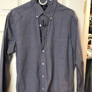 Vineyard Vines Button Down Size L